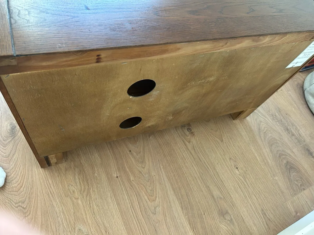 TV STAND - Image 4