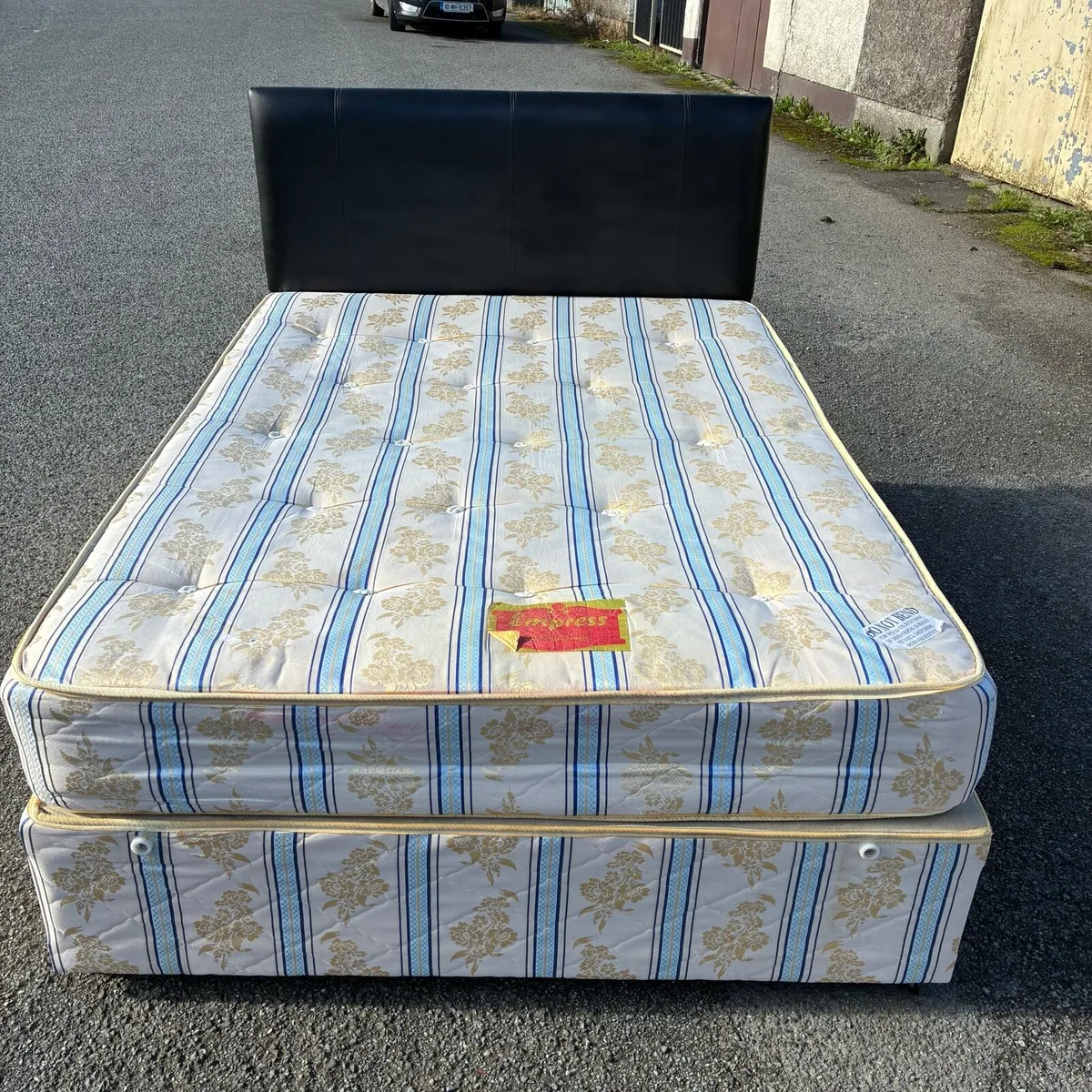Double bed & Leather headboard - Image 1
