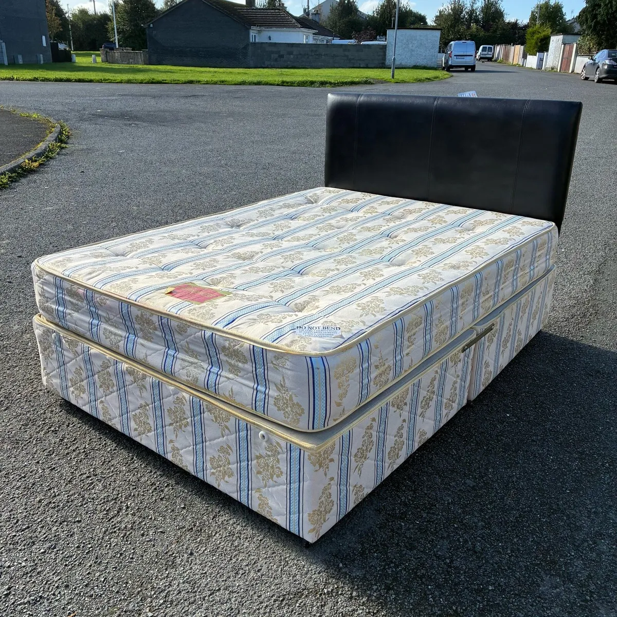 Double bed & Leather headboard - Image 2