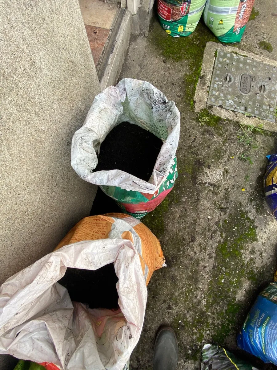 Topsoil for free - collection only Dublin 8 - Image 2