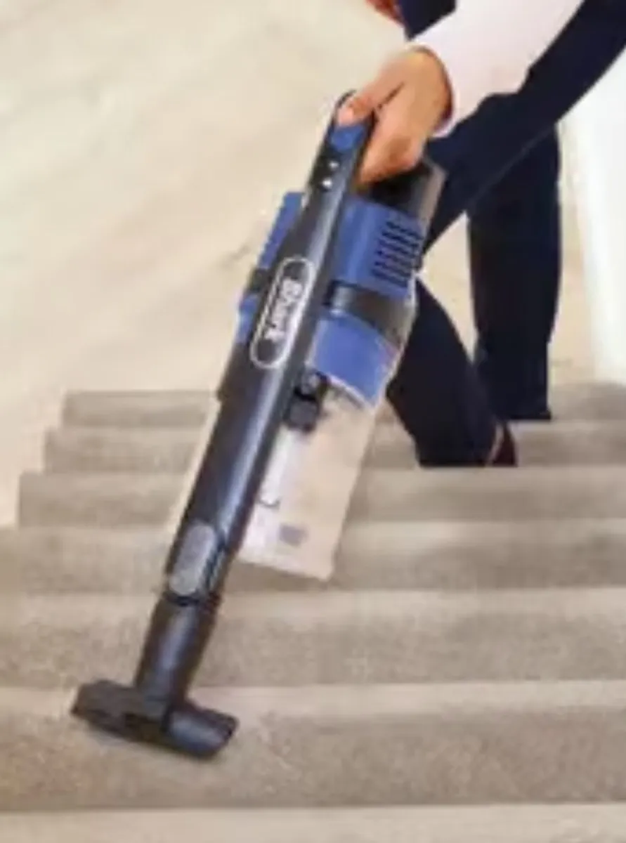 Shark Cordless Stick Vacuum IZ202UK- Maynooth - Image 4