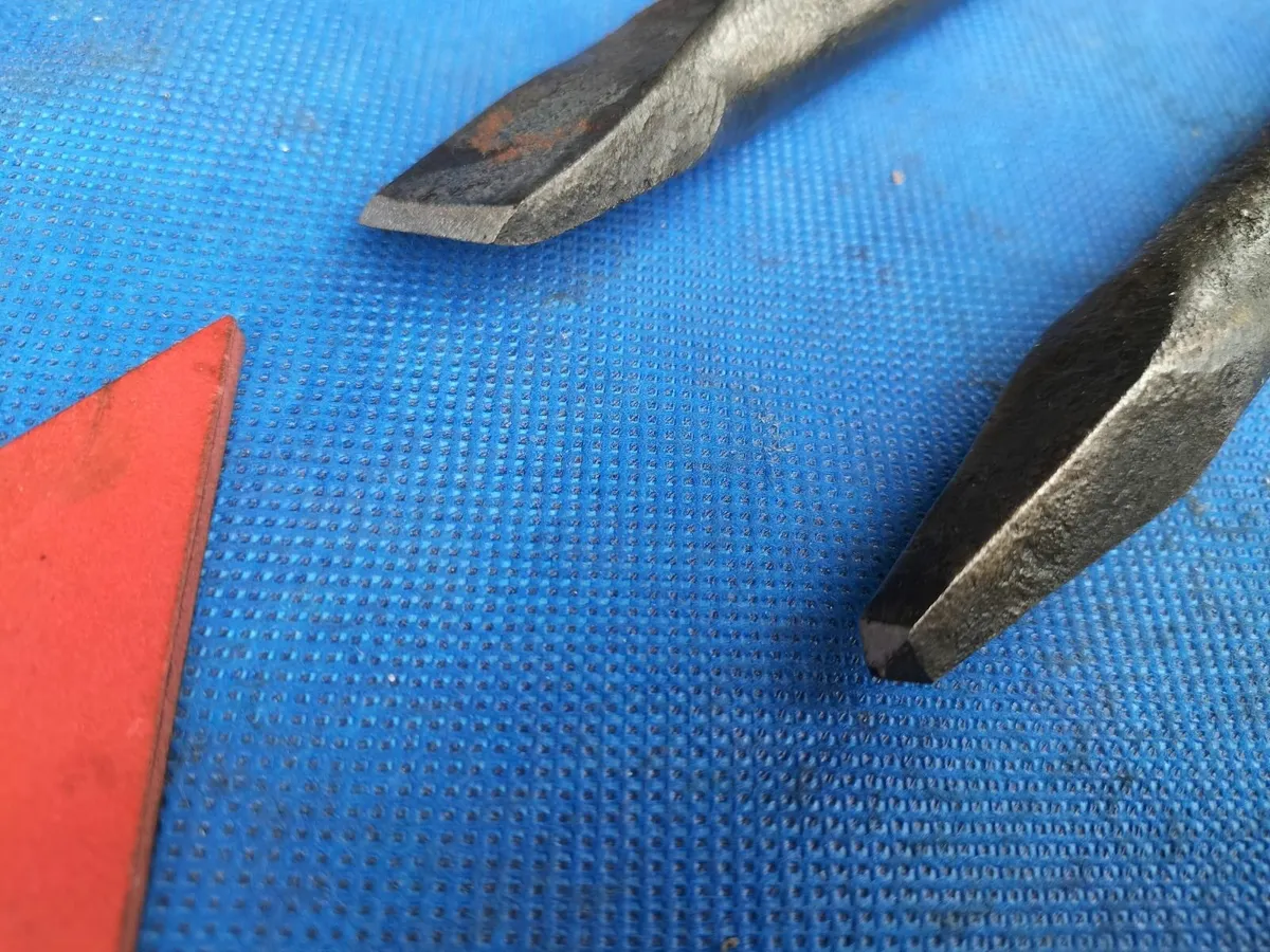Set of Stonemasons Tools - Image 2