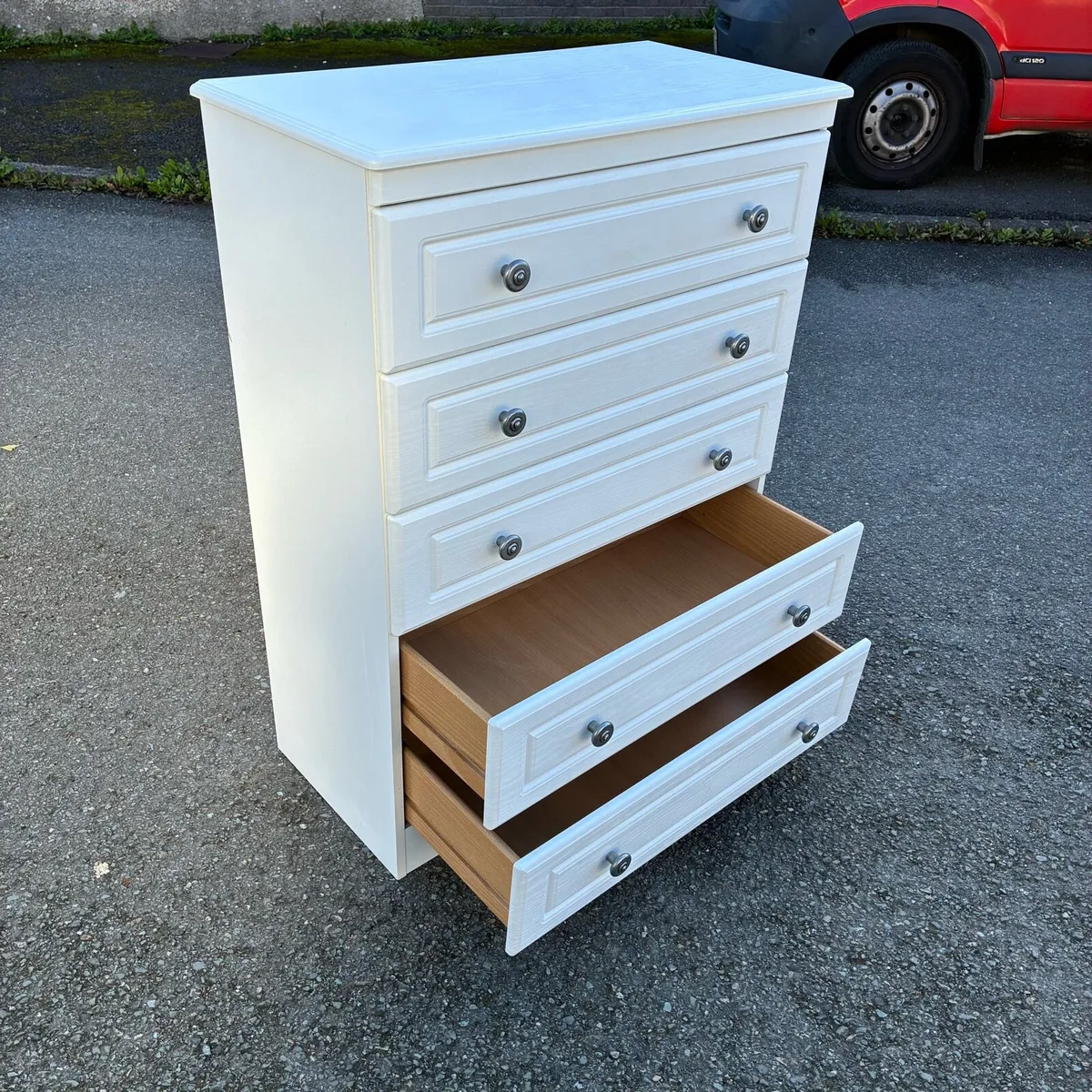 White chest of Drawers - Image 4