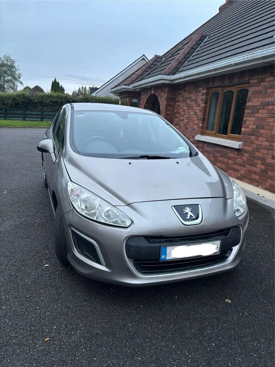 Peugeot 308 - Image 1