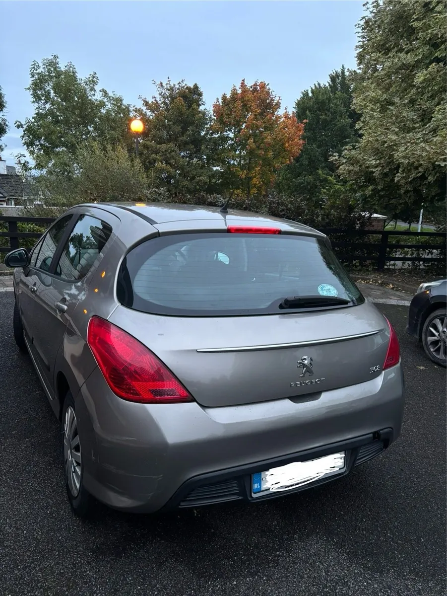 Peugeot 308 - Image 4
