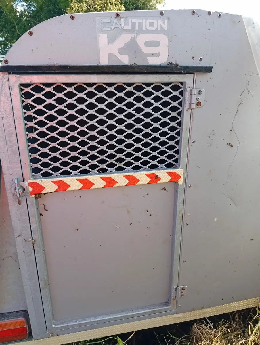 Galvanized 2/3 New Dog trailer - Image 4