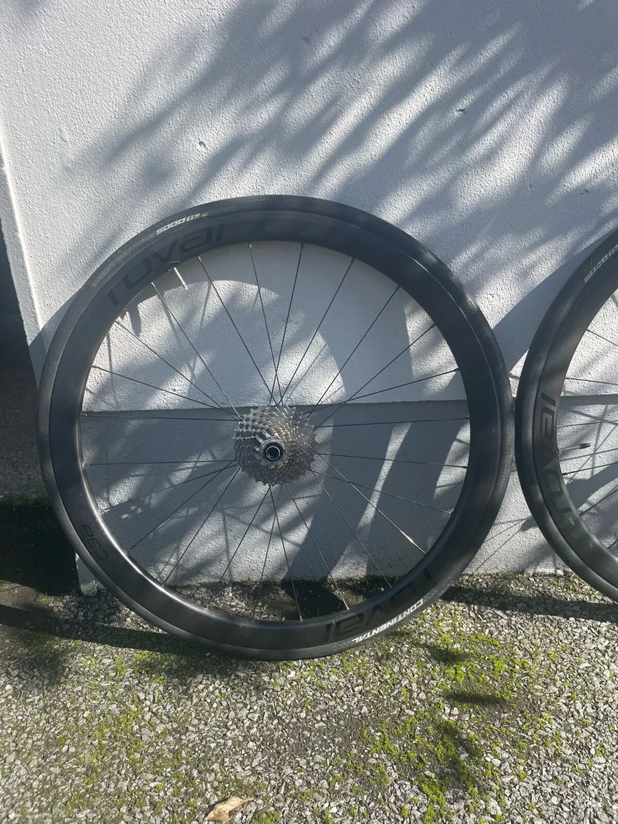 Roval c38 carbon wheelset - Image 3