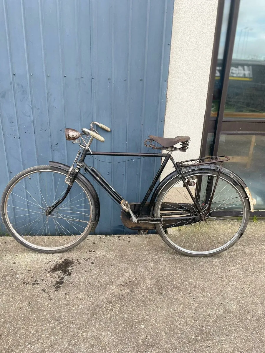 Old type rally bike - Image 1