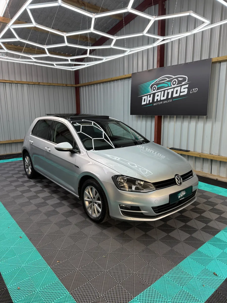 Volkswagen Golf 2016 - Lounge spec (Pano roof) - Image 1