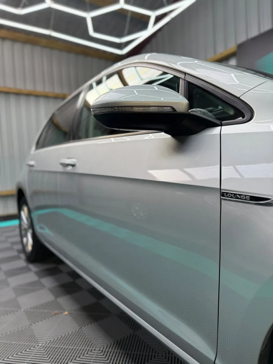 Volkswagen Golf 2016 - Lounge spec (Pano roof) - Image 3