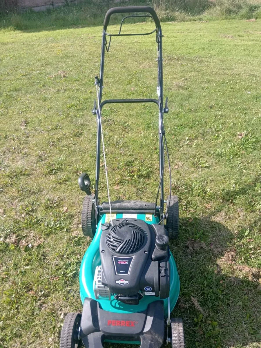 Lawnmowers - Image 3