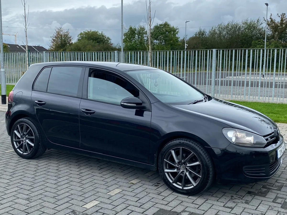 Volkswagen Golf 1.2 TSI SPORT 5DR, 2011 - Image 2