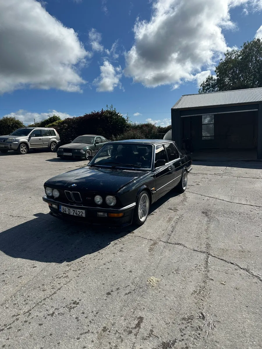 BMW e28 - Image 2