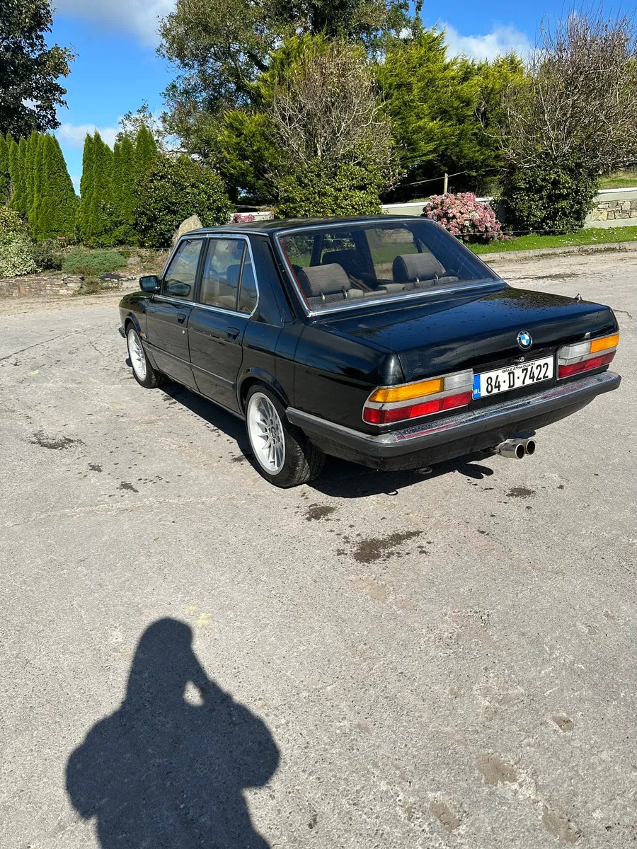 BMW e28 - Image 4