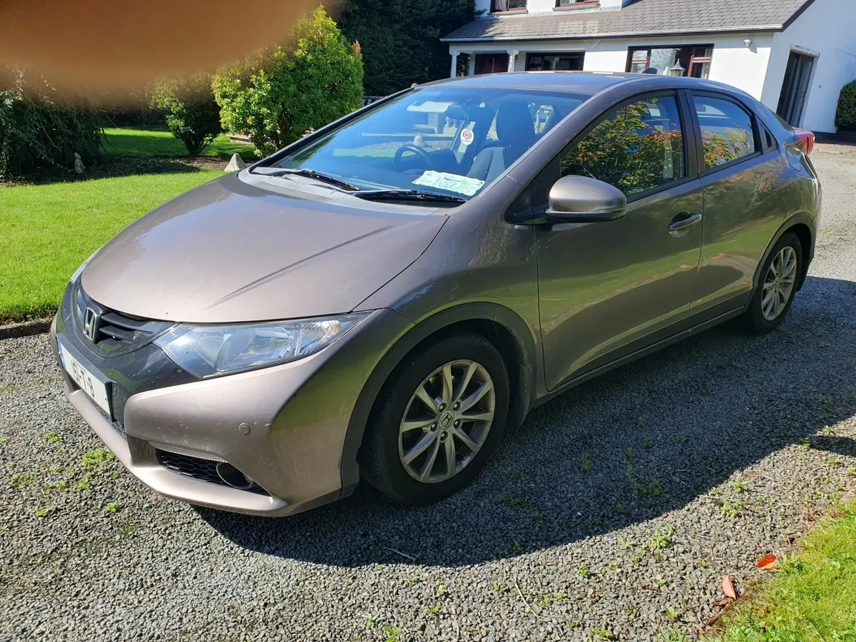 Honda Civic 2015 - Image 3