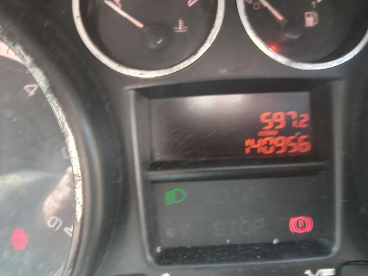 Peugeot 308 2009 - Image 4