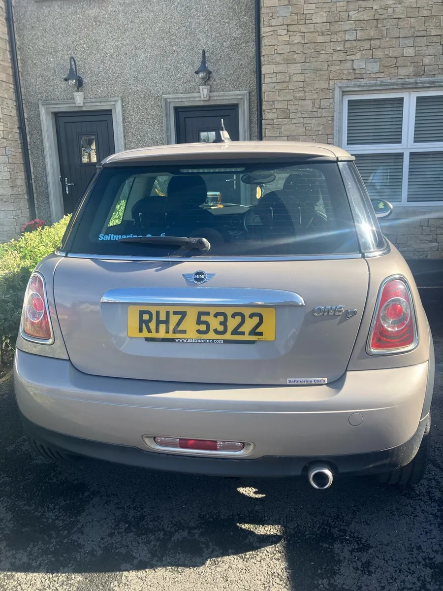 Car - Image 2