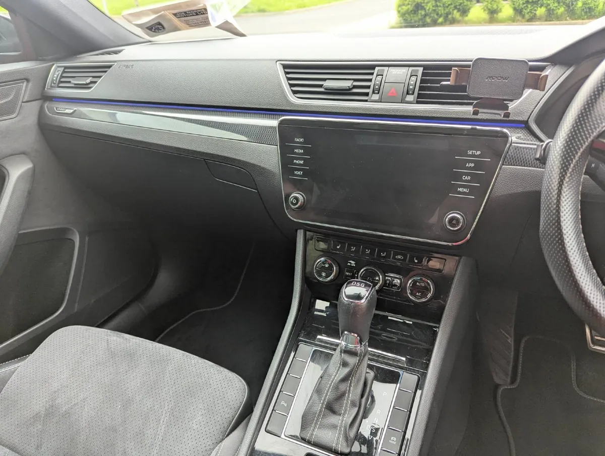 Skoda Superb 2019 - Image 3
