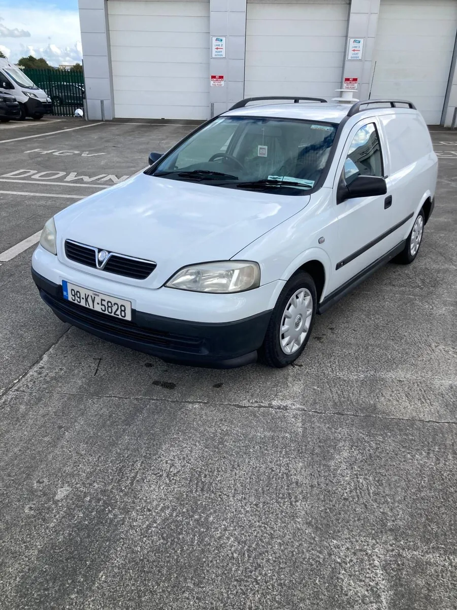 Astra Van - Image 1