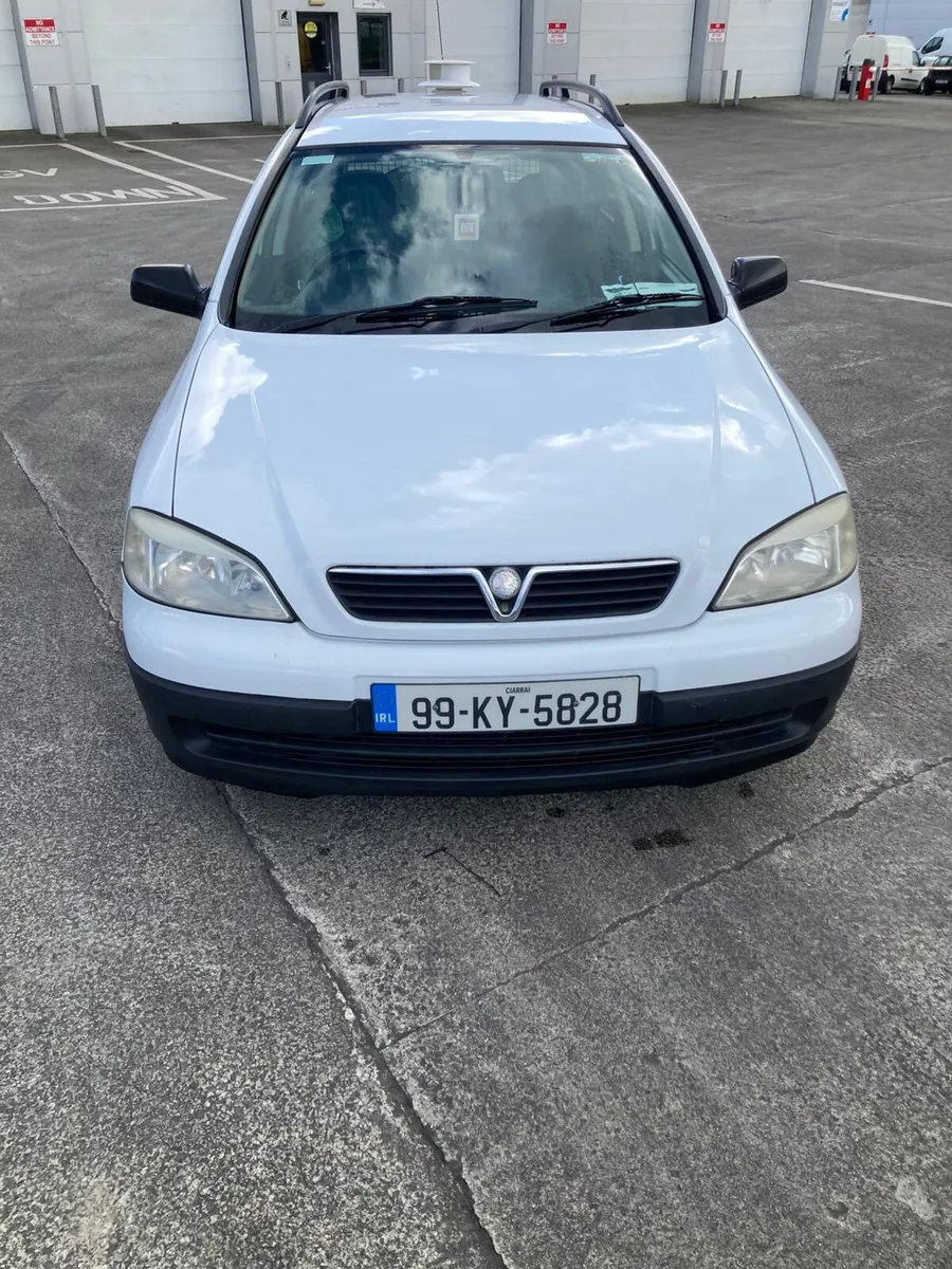 Astra Van - Image 2