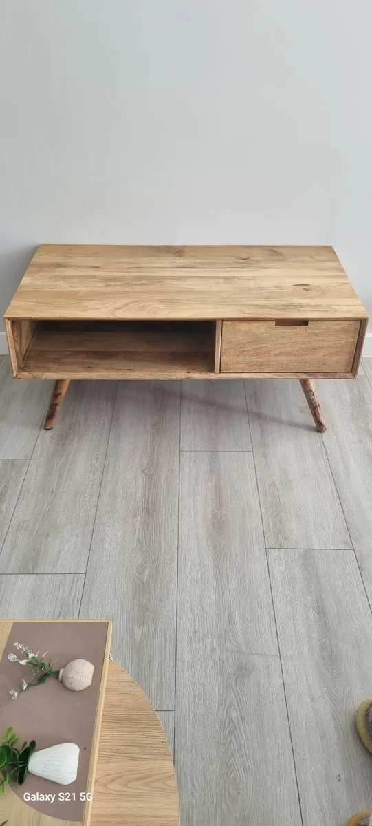 Coffee table - Image 1