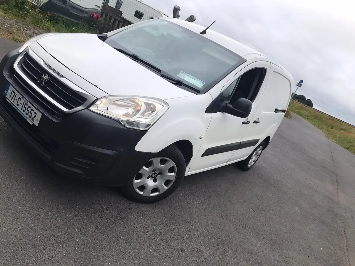 2017 Peugeot partner - Image 2