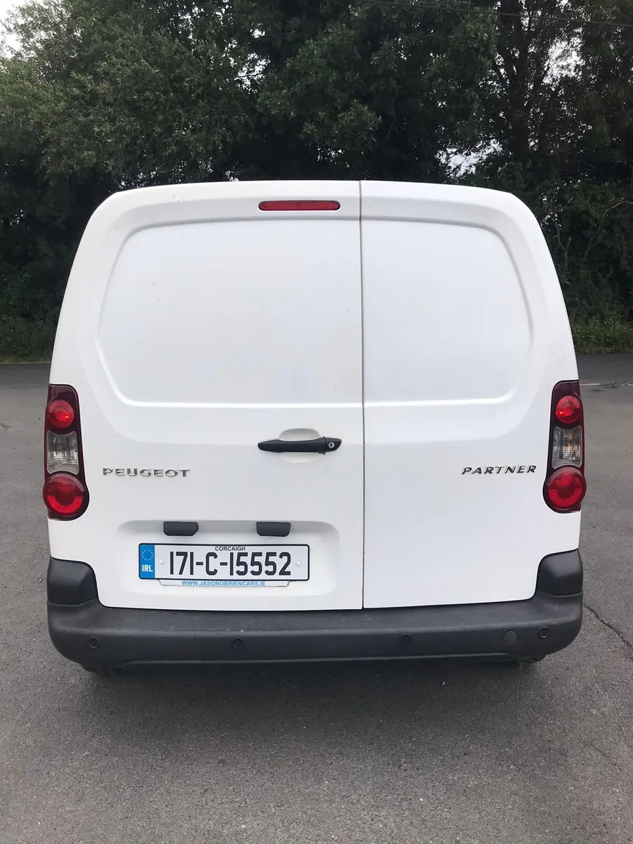2017 Peugeot partner - Image 4