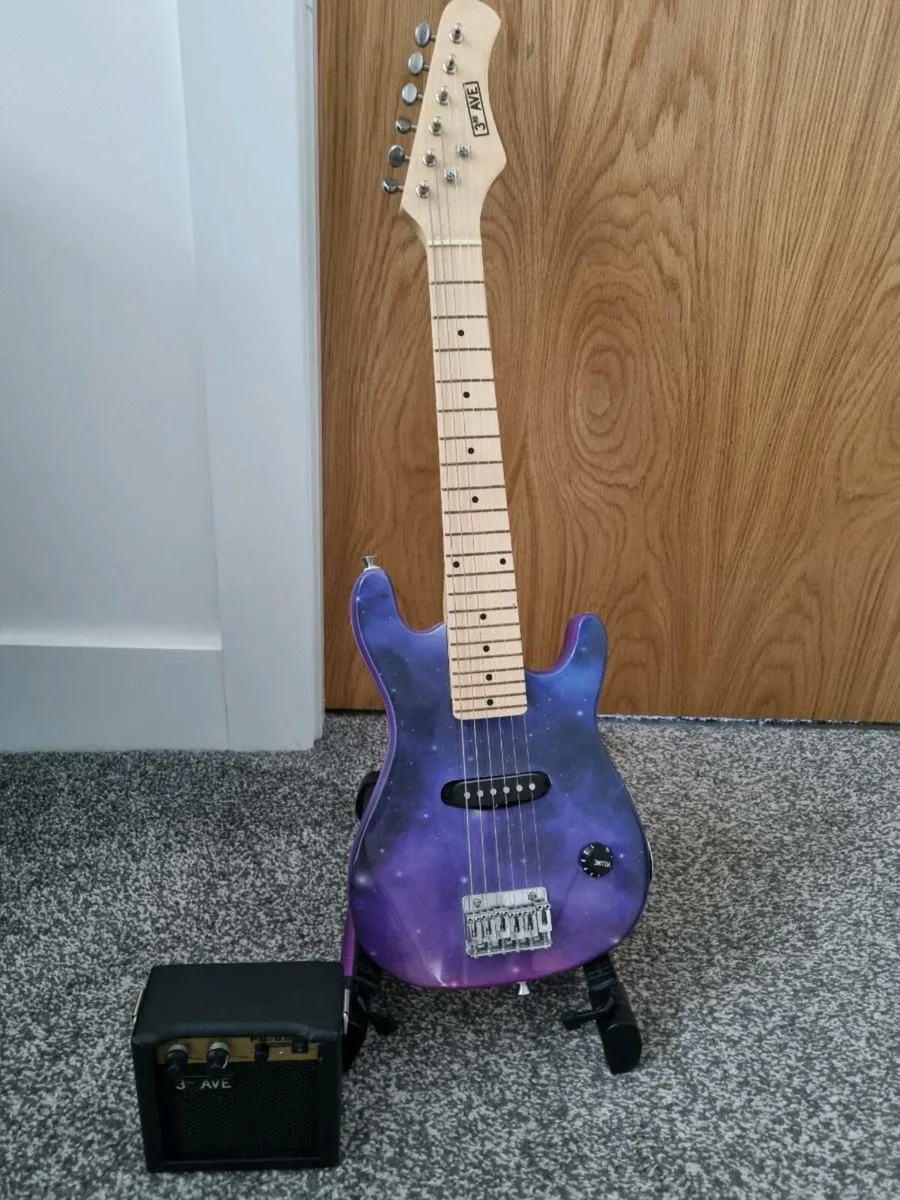 Kids electric guitar - Image 1