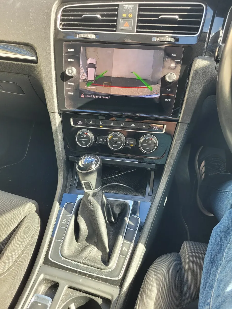2018 Volkswagen Golf Highline 1.6TDI 115HP - Image 4