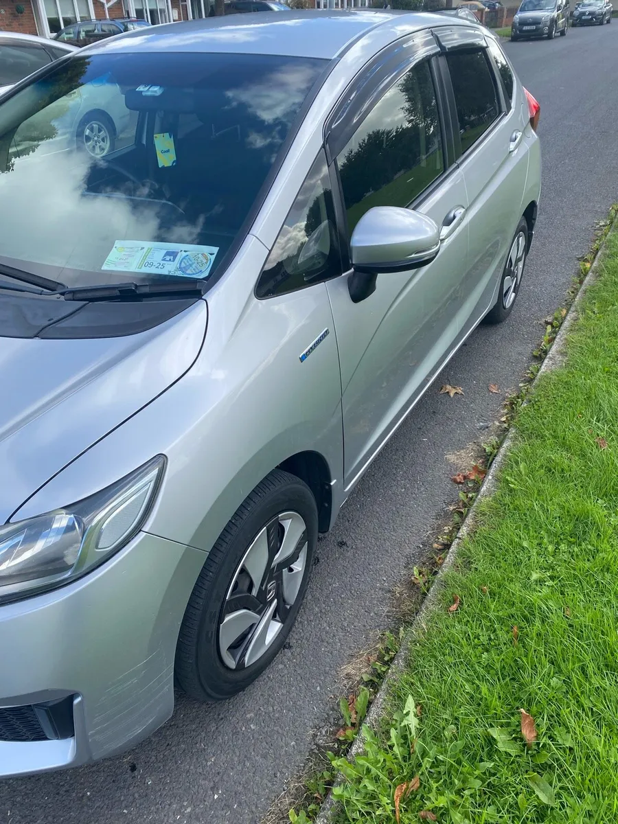 Honda Fit GP5 Hybrid 2015/2, NCT Jan 2027, 108KM, - Image 3