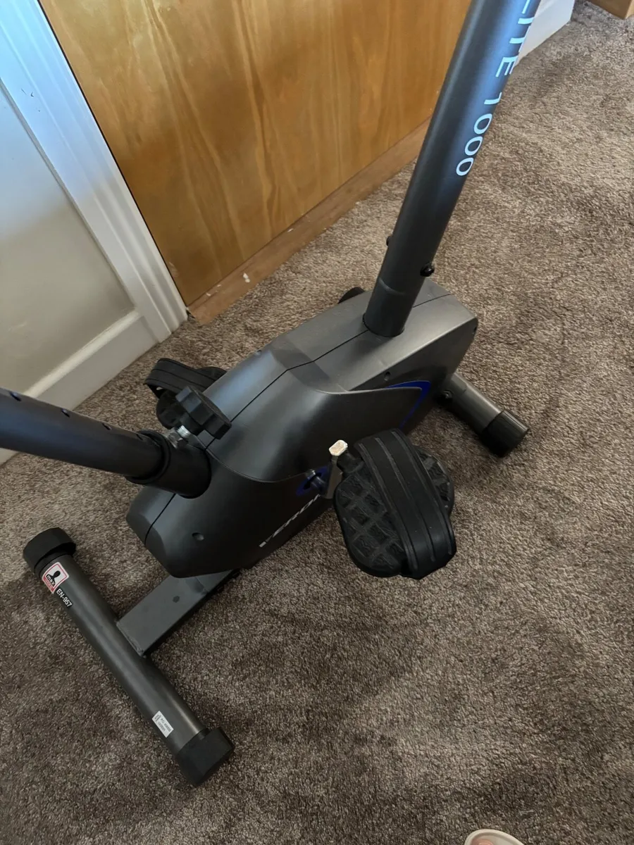Home Exercise Bike Valentia - Image 4