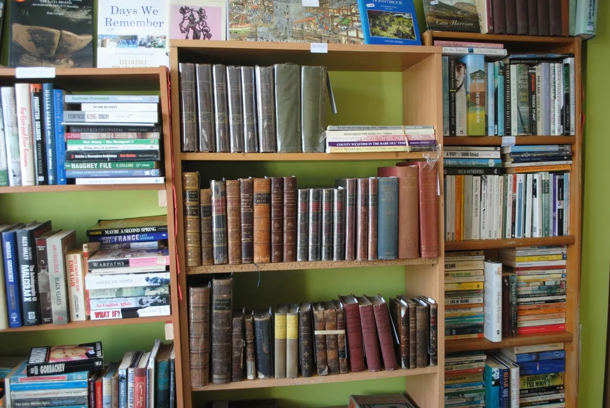 WEXFORD BOOK & COLLECTABLES FAIR SUN 19TH OCT 25 - Image 2