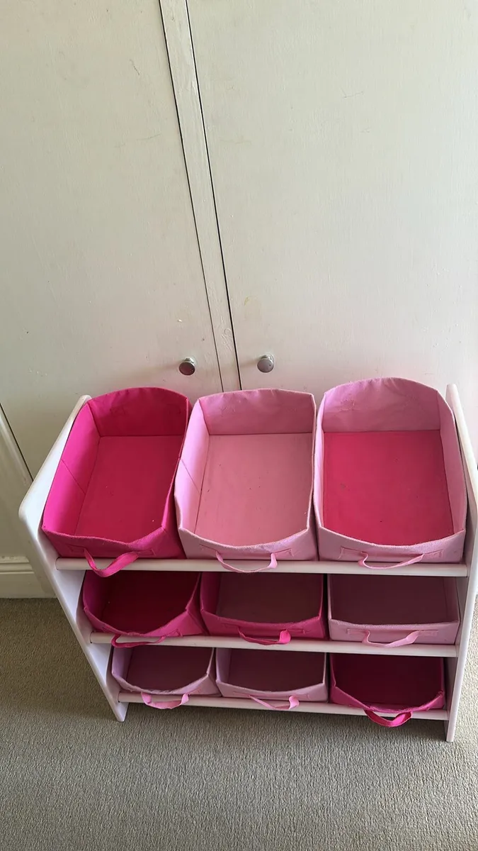 Kids storage shelves - Image 3