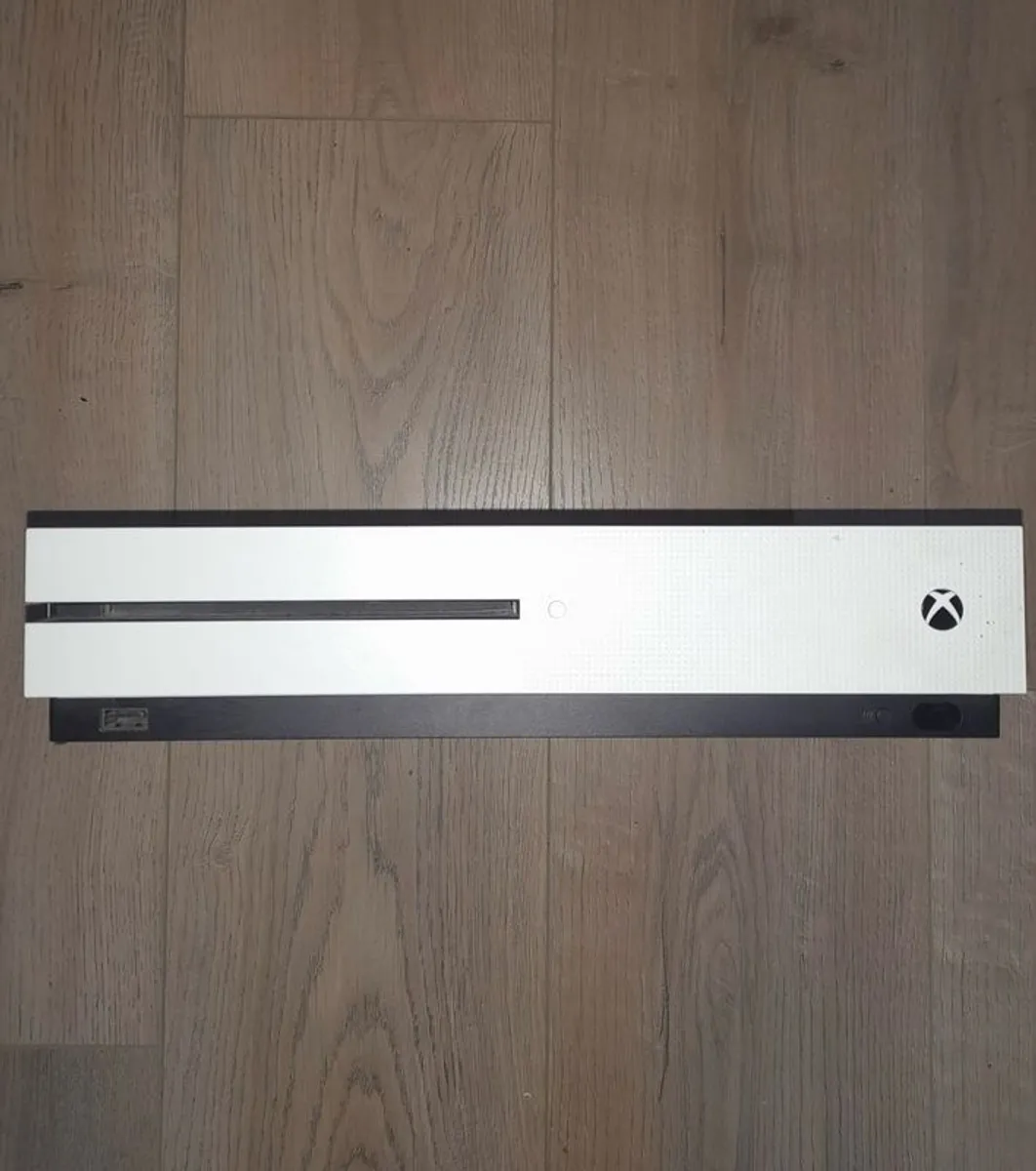 xbox 1s - Image 1