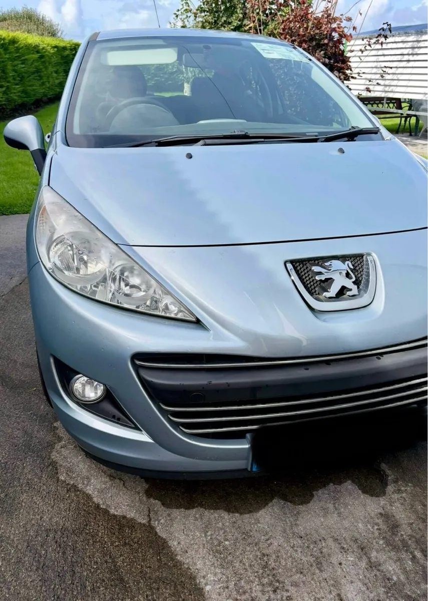 Peugeot 207 car - Image 3