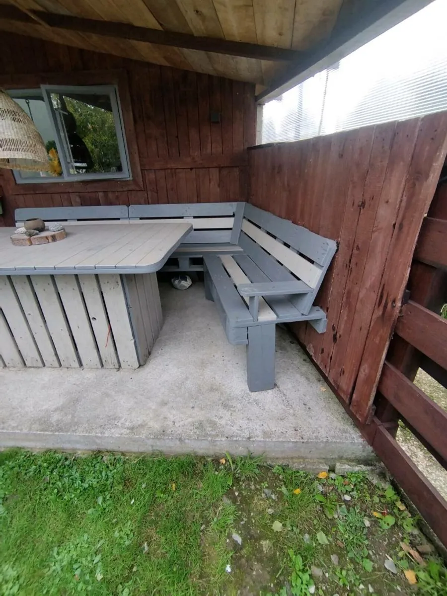 Dining table with bench - Image 3