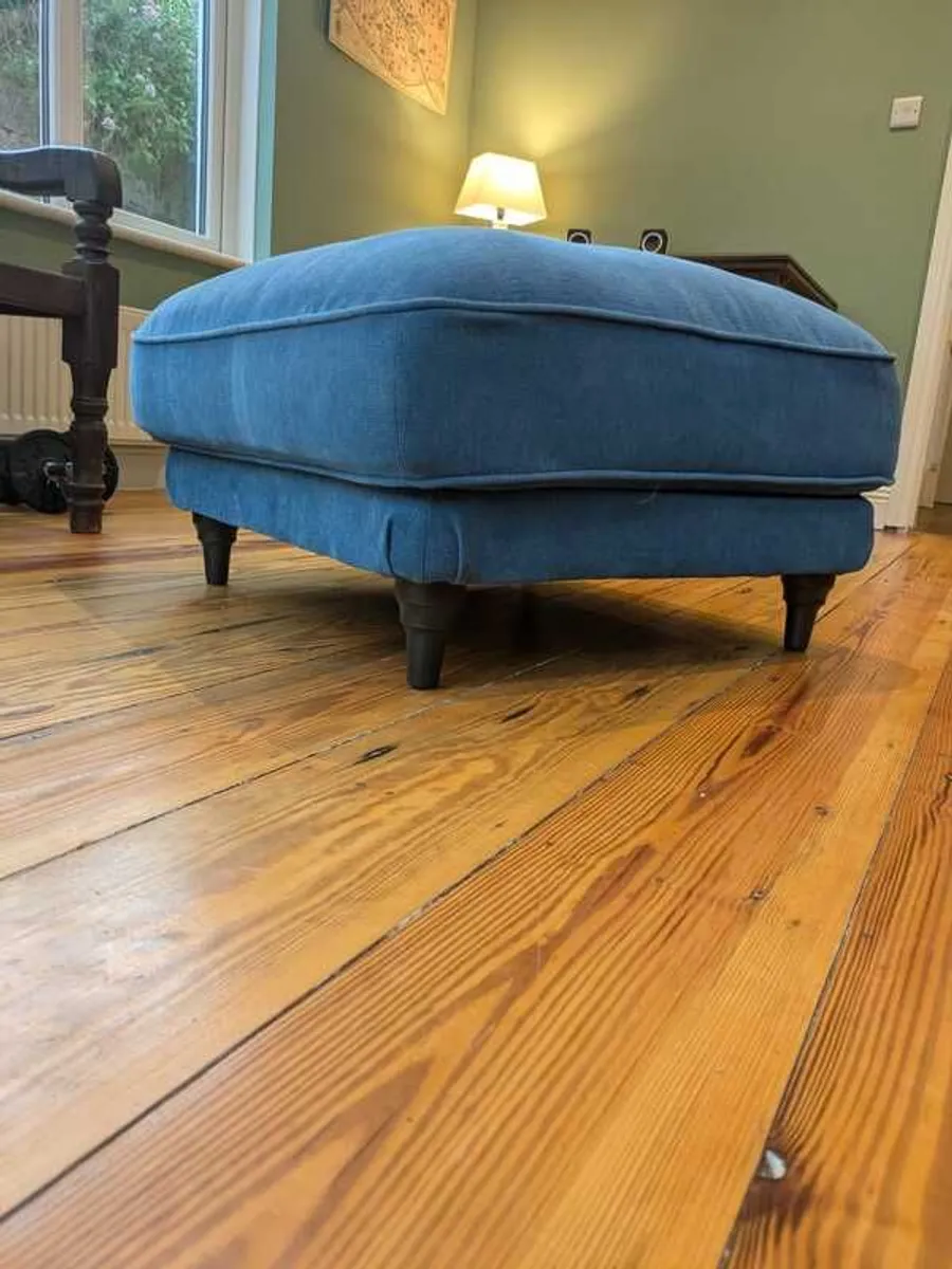 Ottoman / footstool - Image 1