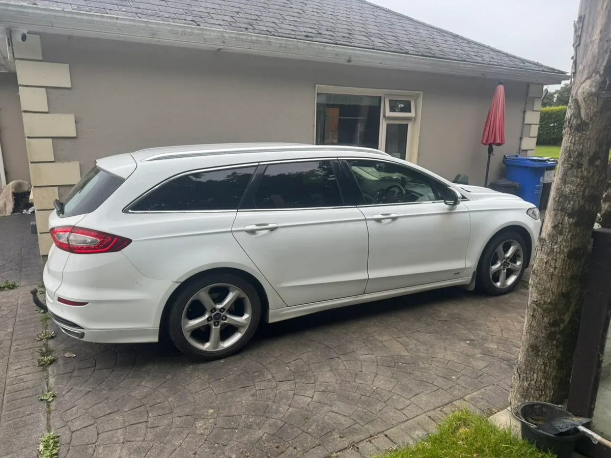 2017 Ford Mondeo - Image 1