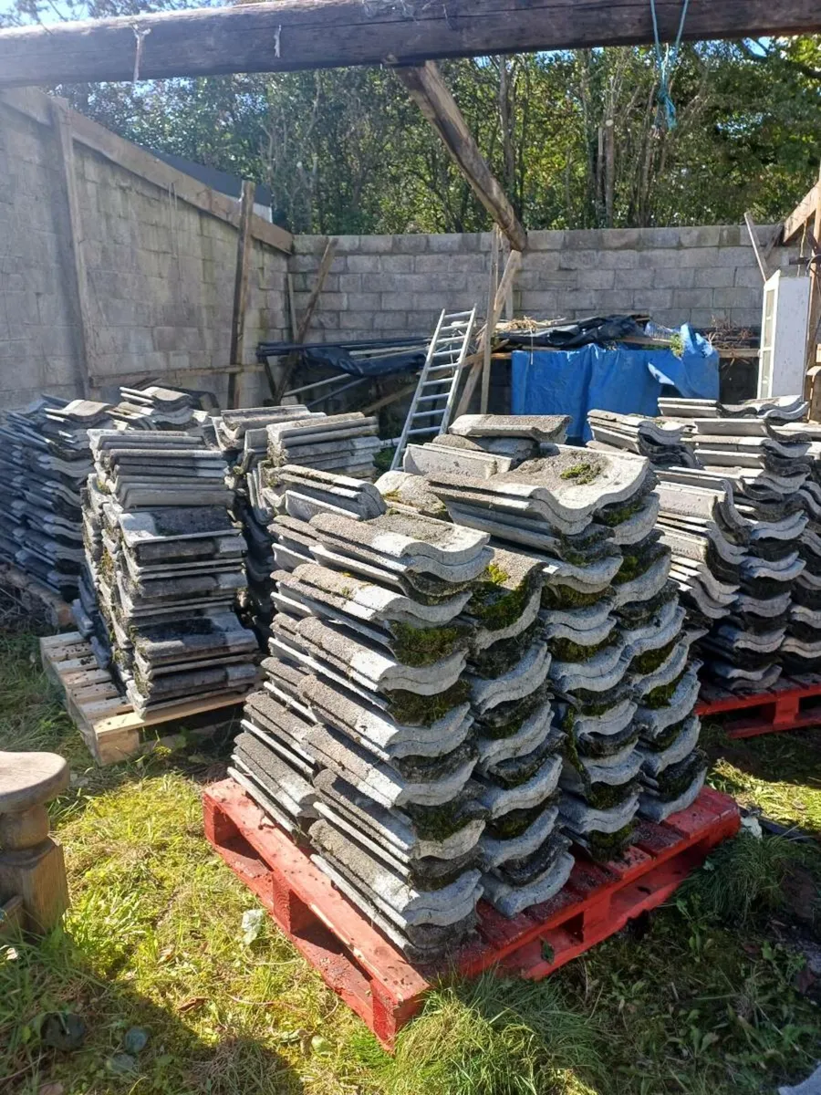 Half Pan Roof Tiles - Image 2