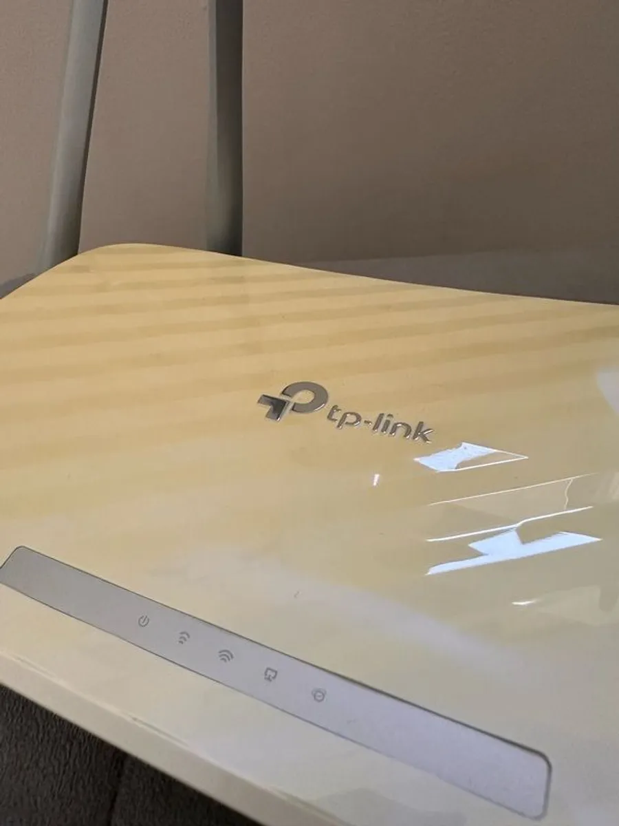 Wi-Fi Router - Image 2