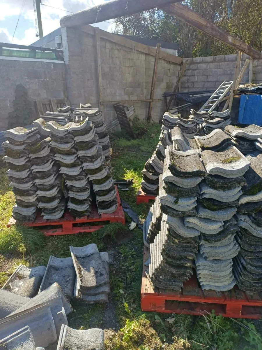 Half Pan Roof Tiles - Image 3