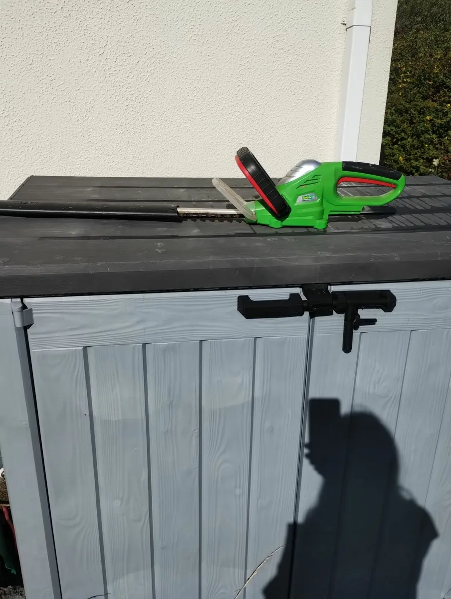 Hedge trimmer cordless - Image 1