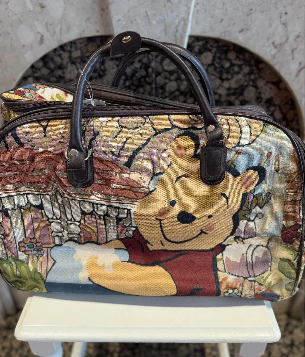 Winnie Pooh bag, weekend bag, luggage - Image 4