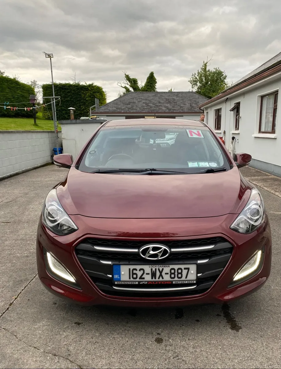 Hyundai i30 2016 - Image 2