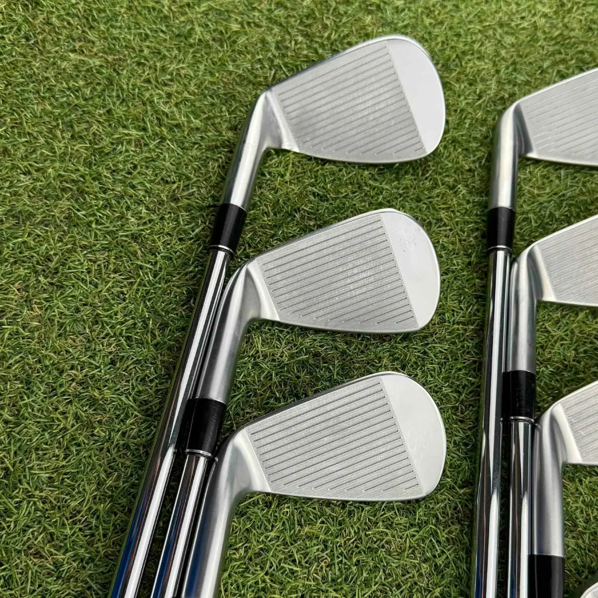 Srixon ZX5 Mk II Irons / 5-Pw-Aw / Stiff - Image 4