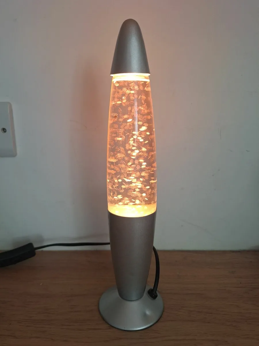 Glitter lava lamp - Image 1