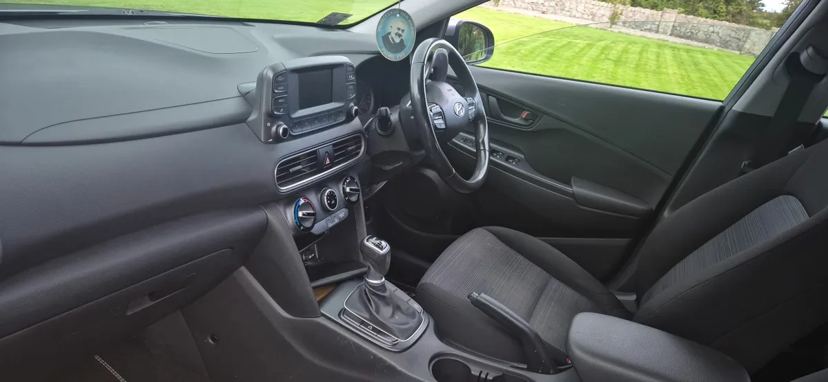 Hyundai KONA 2019 - Image 4