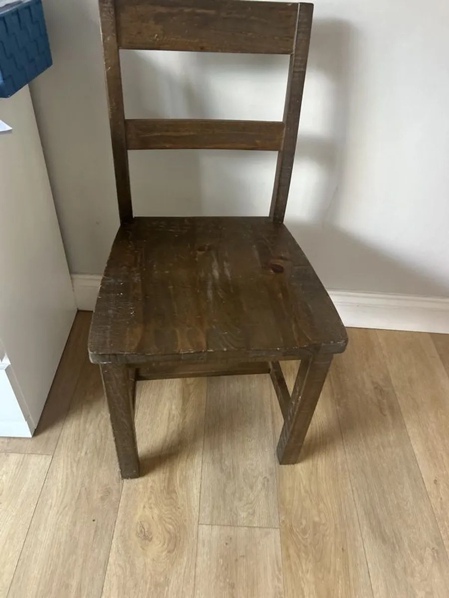 wooden kitchen chairs x4