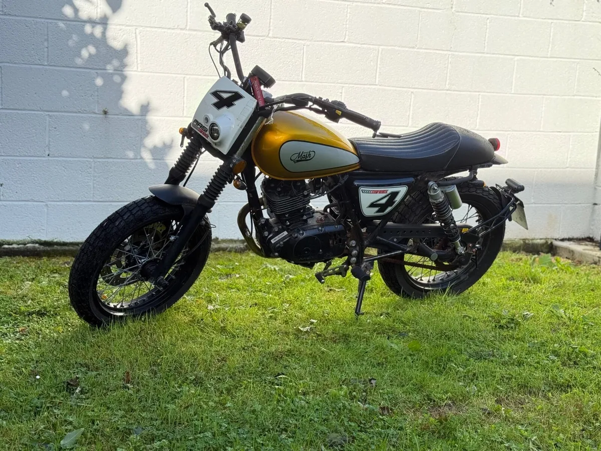 Mash 125cc motorbike 2022 🌟 €800 - Image 1