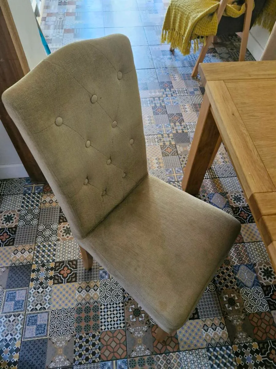 Dining table - Image 3
